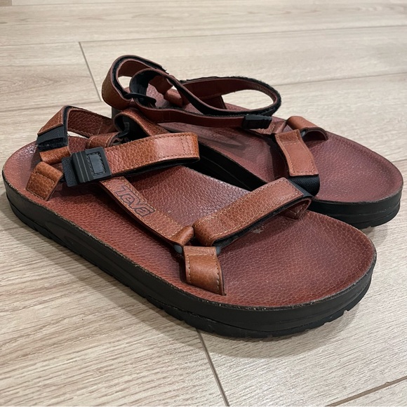Teva Other - Teva Men’s Leather Brown Outdoor Strappy Sandals Hiking Size 10